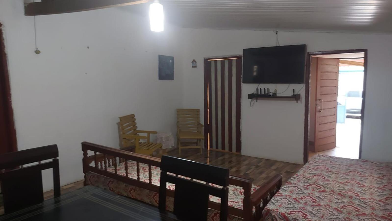 Pirenópolis Dormitorios Rosario חדר תמונה